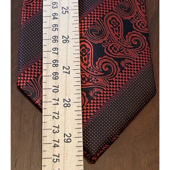 Milano Moda Red Black Hand Made 100% Polyester Men’s Neck Tie Made In China - Picture 5 of 9